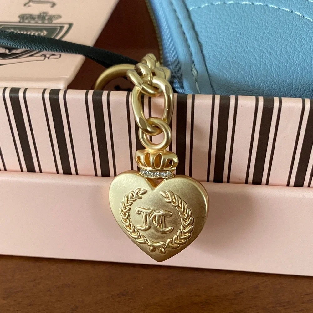 Juicy Couture light blue